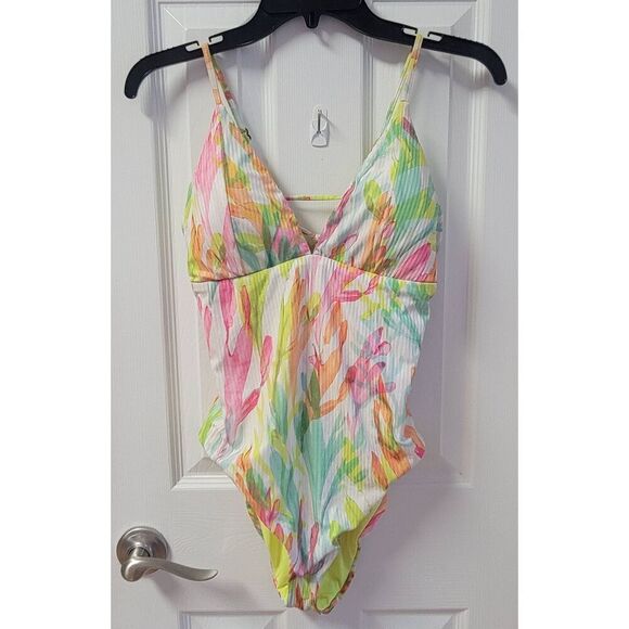 Becca Floral Onepiece Swimsuit L - Picture 2 of 8